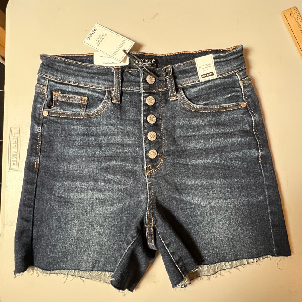 Judy Blue Love Affair Women's Dark Blue Jean Shorts